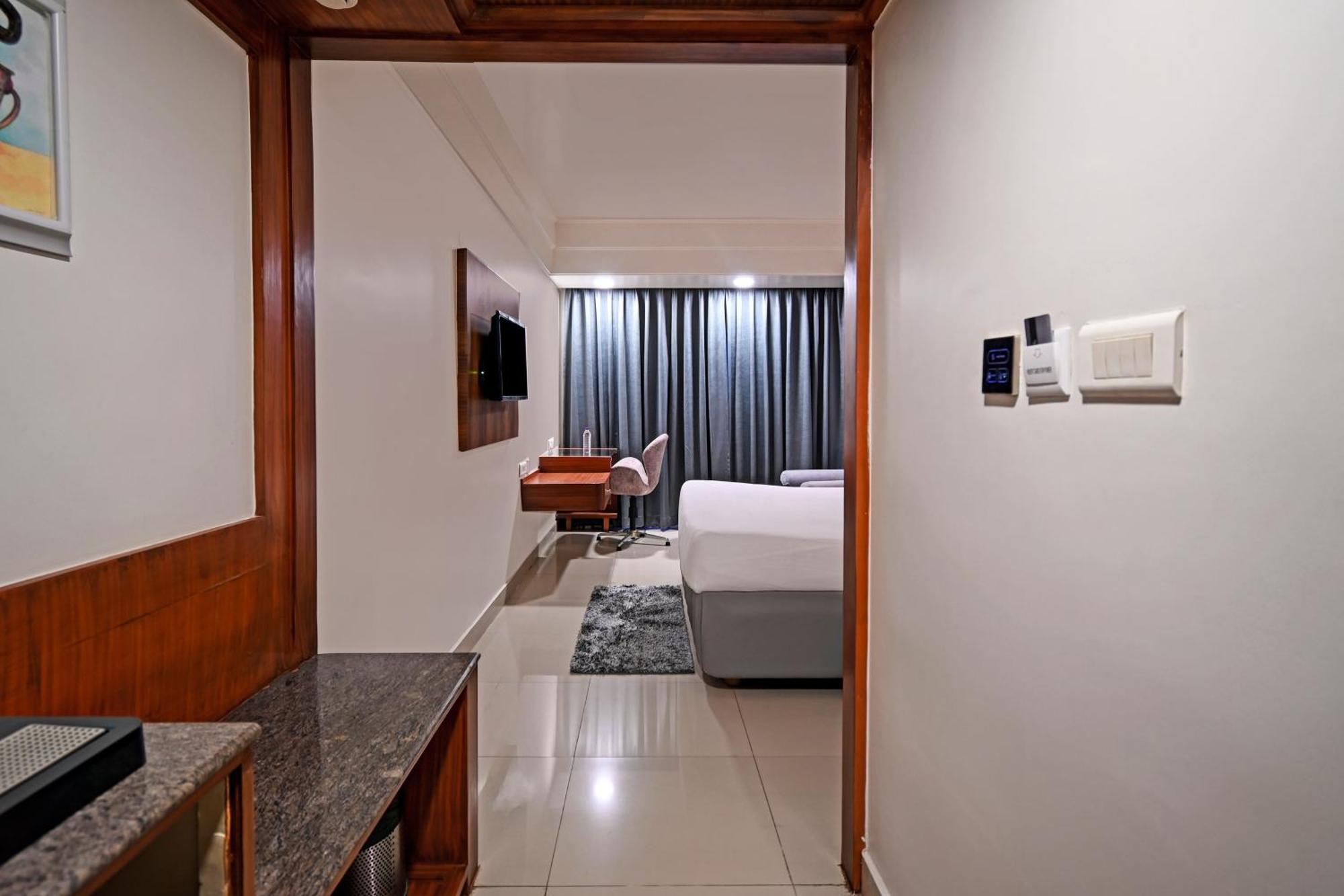 Palette Madhapur Hotel Hyderabad Luaran gambar