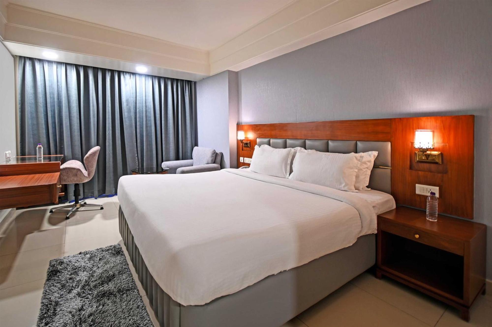 Palette Madhapur Hotel Hyderabad Luaran gambar