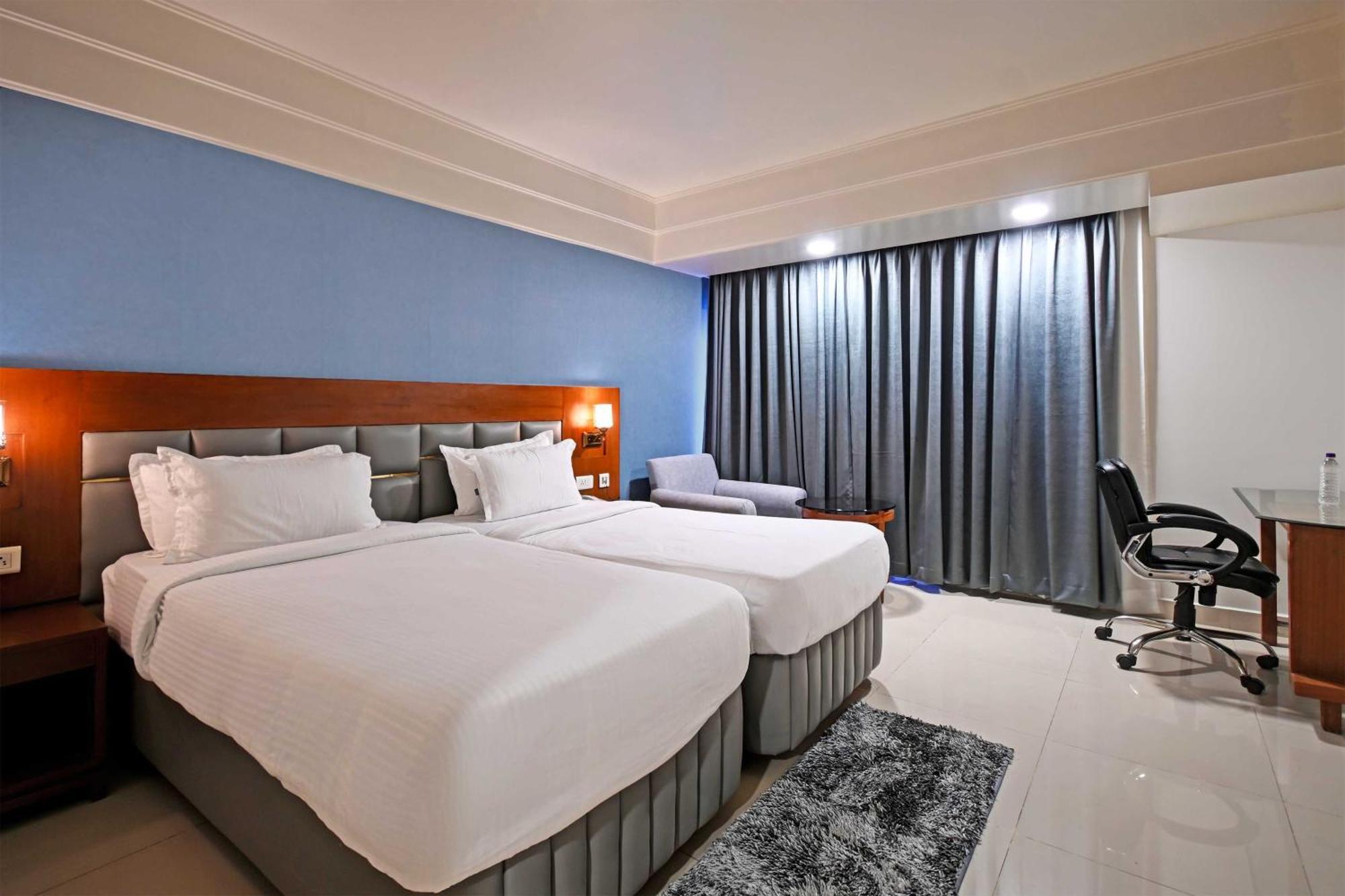 Palette Madhapur Hotel Hyderabad Luaran gambar
